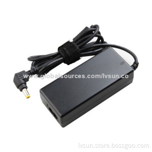 AC Adapter with 12V Output Voltage, Used for Medical and Telecom Equipment